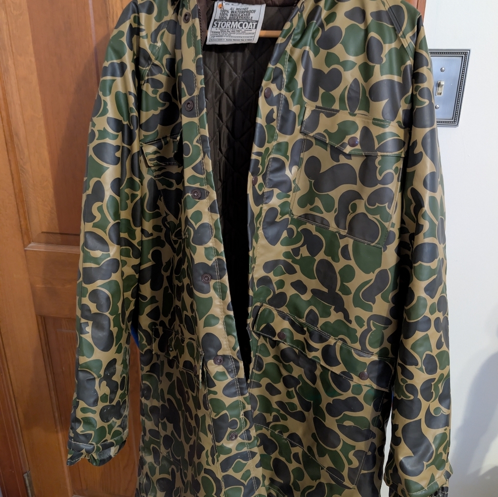 Storm Men's Green and Black Camo Raincoat